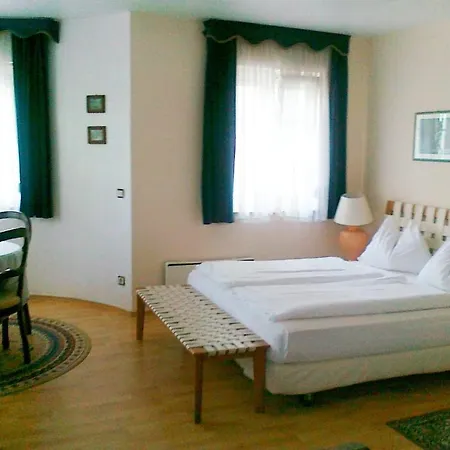 Gastehaus Auerhahn Guest house