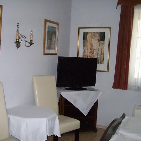 Guest house Gastehaus Auerhahn Vocklabruck